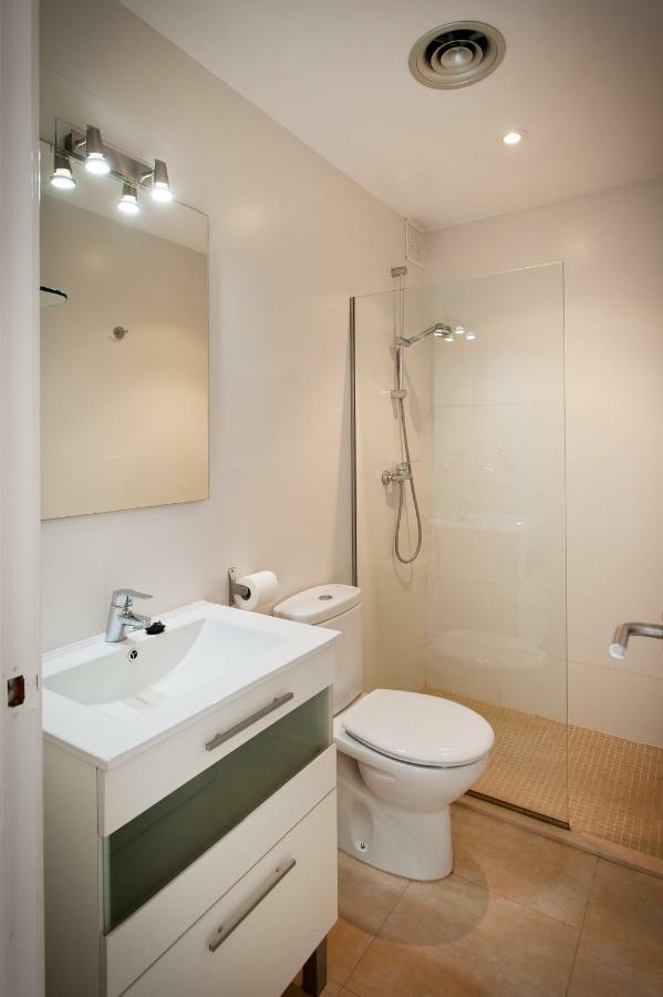 Apartamento A Pie De Playa, Climatizado Y Parking Roses Exterior foto