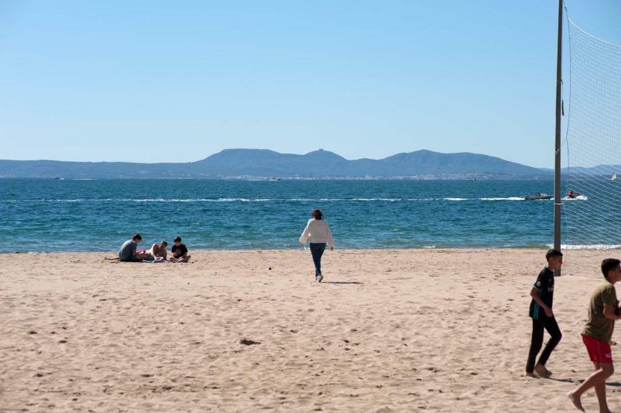 Apartamento A Pie De Playa, Climatizado Y Parking Roses Exterior foto